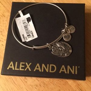 NWT Alex and Ani Guardian of Love